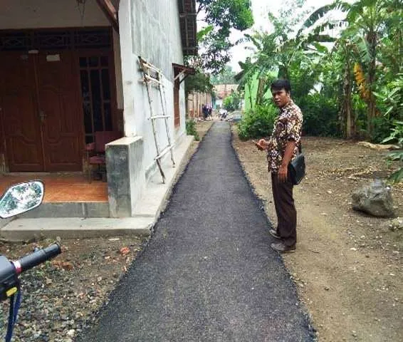 Pembangunan Desa Gembong Kulon - PENGASPALAN TA 2017